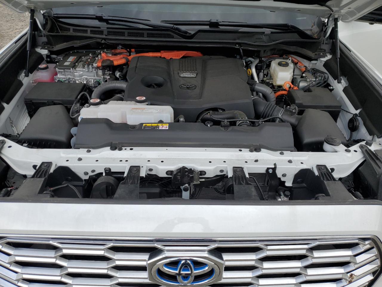 Photo 10 VIN: 7SVAAABA5PX012570 - TOYOTA SEQUOIA 