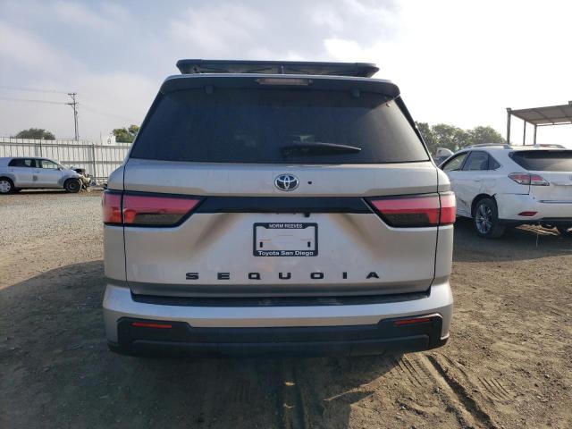 Photo 5 VIN: 7SVAAABA6RX042034 - TOYOTA SEQUOIA SR 