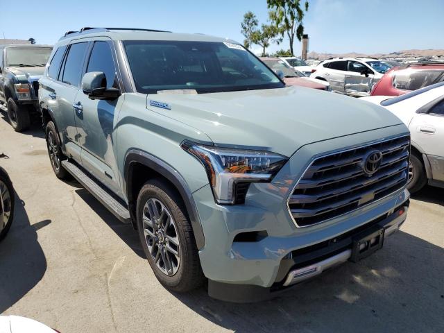 Photo 3 VIN: 7SVAAABA7RX021273 - TOYOTA SEQUOIA SR 