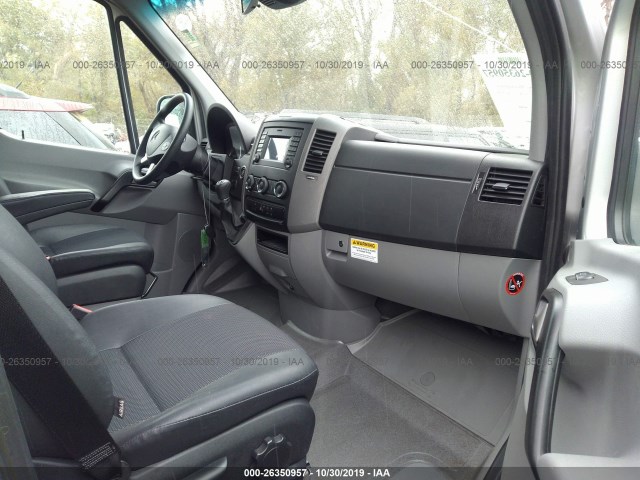 Photo 4 VIN: 8BRPE7CDXJE154984 - MERCEDES-BENZ SPRINTER VAN 