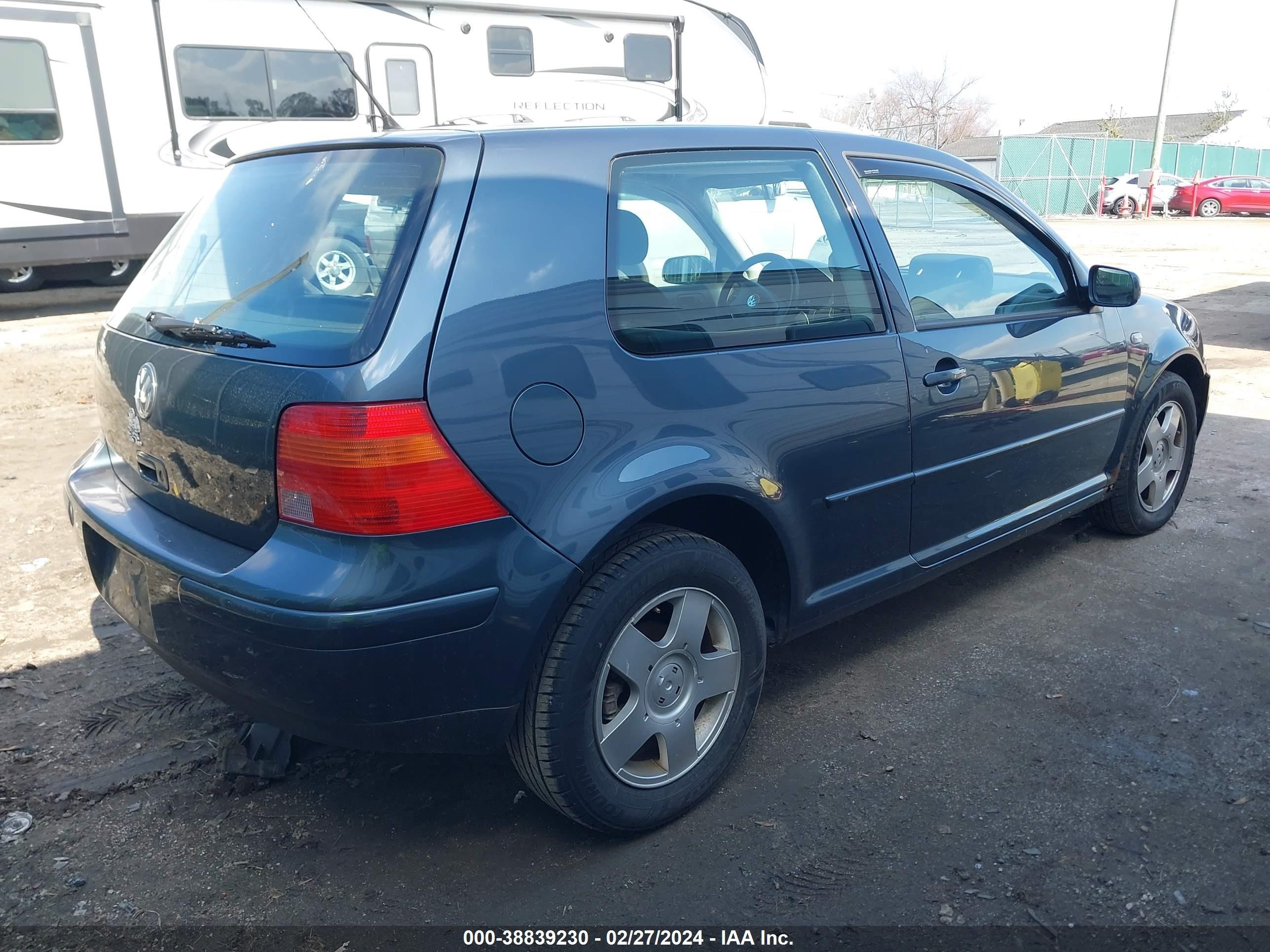 Photo 3 VIN: 9BWBL61J344003330 - VOLKSWAGEN GOLF 