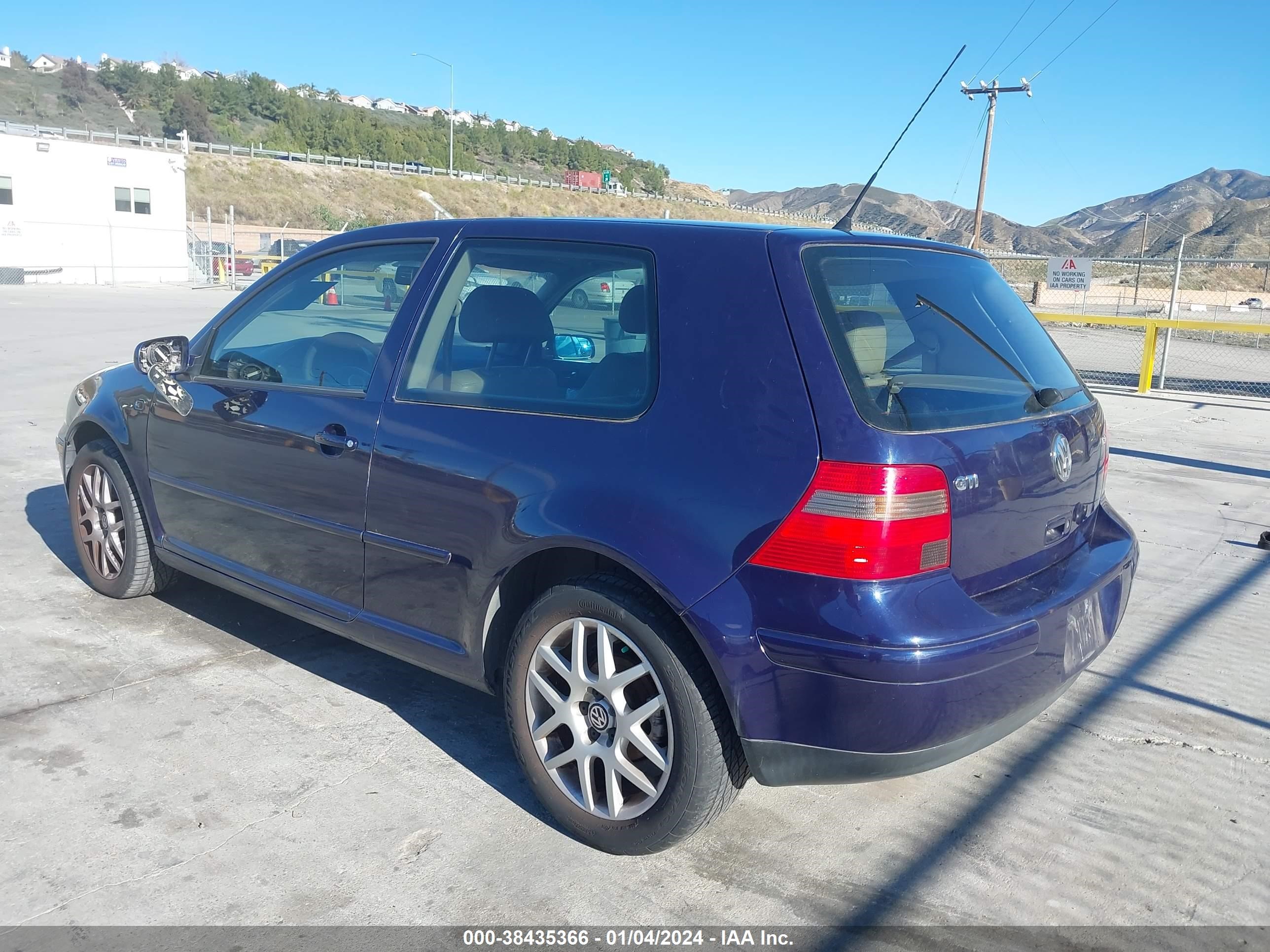 Photo 2 VIN: 9BWDE61J124021793 - VOLKSWAGEN GTI 