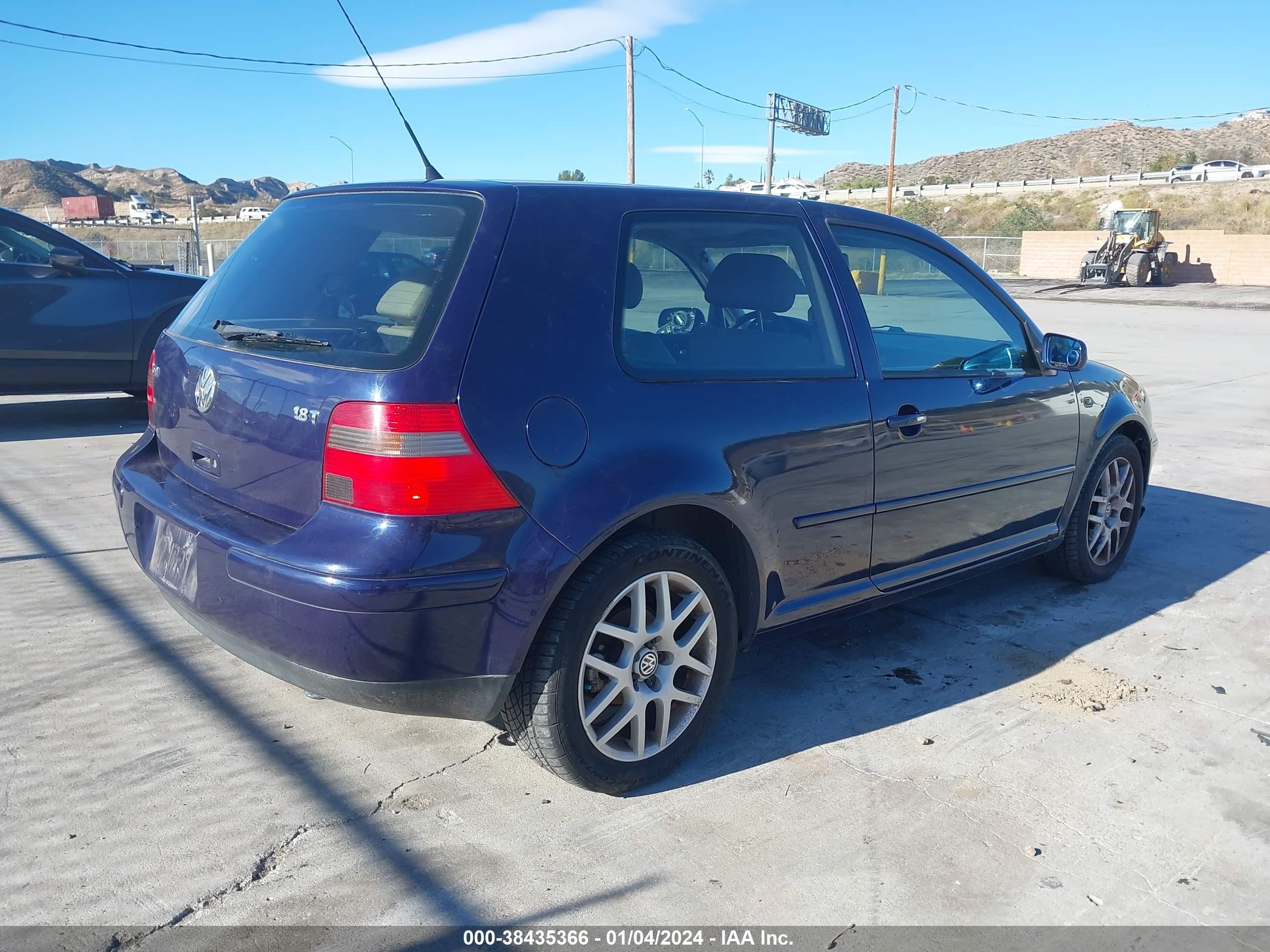 Photo 3 VIN: 9BWDE61J124021793 - VOLKSWAGEN GTI 