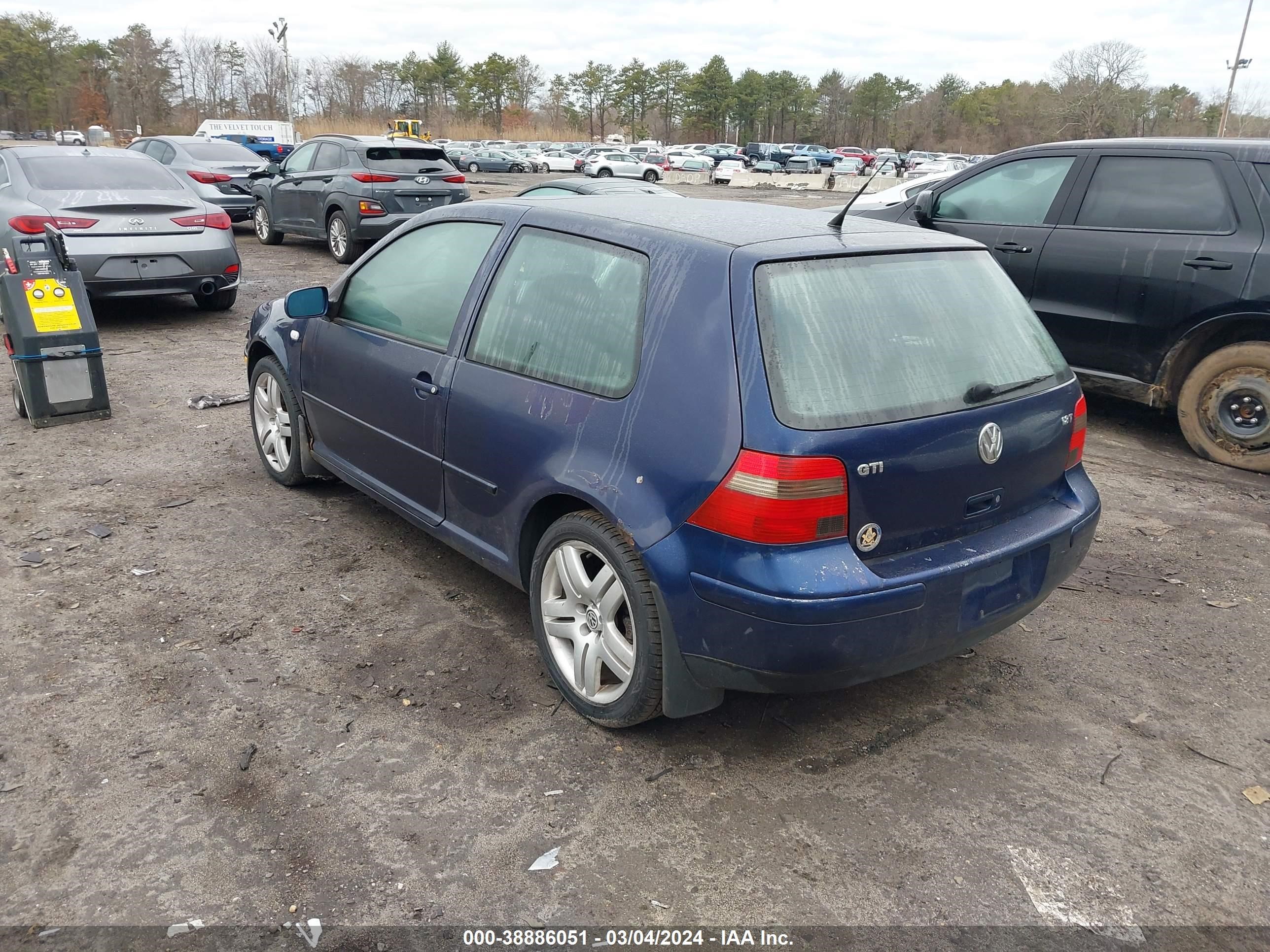 Photo 2 VIN: 9BWDE61J524008111 - VOLKSWAGEN GTI 