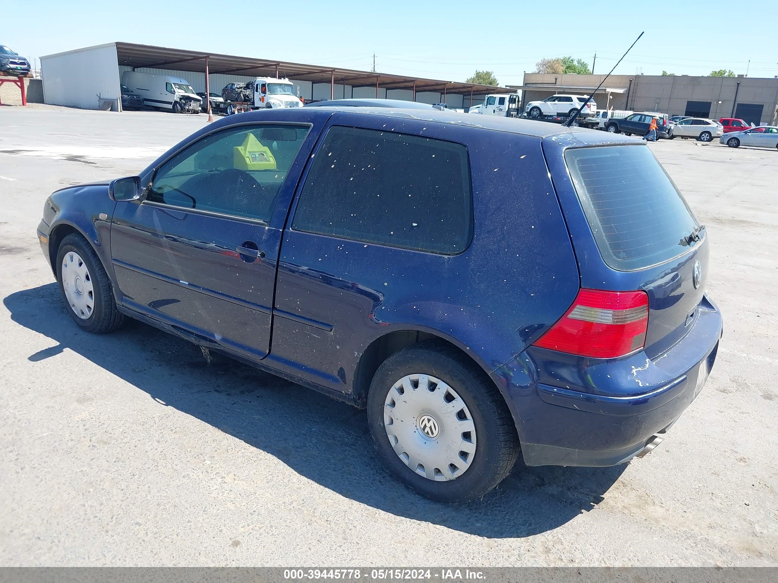 Photo 2 VIN: 9BWDE61JX34035693 - VOLKSWAGEN GTI 