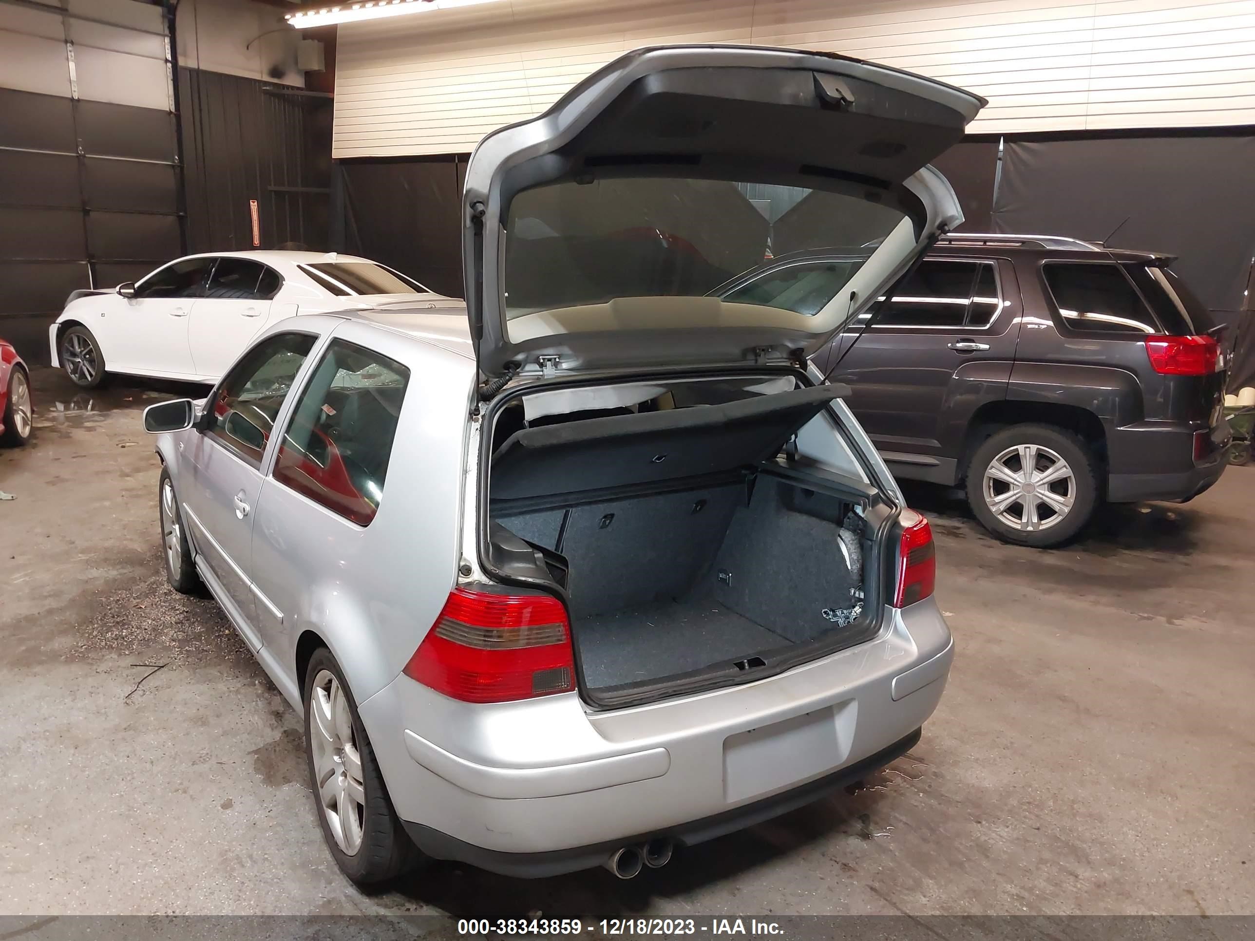 Photo 2 VIN: 9BWDE61JX34050016 - VOLKSWAGEN GTI 