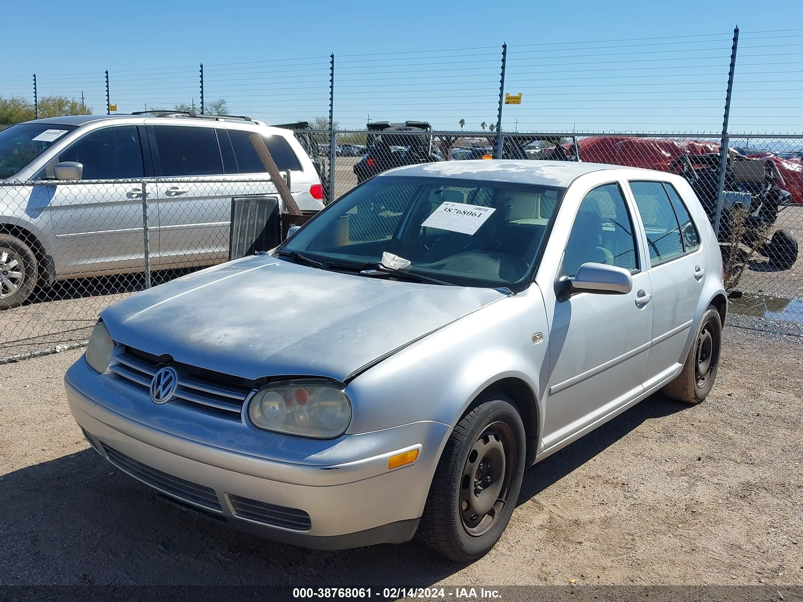 Photo 1 VIN: 9BWFK61J134056658 - VOLKSWAGEN GOLF 