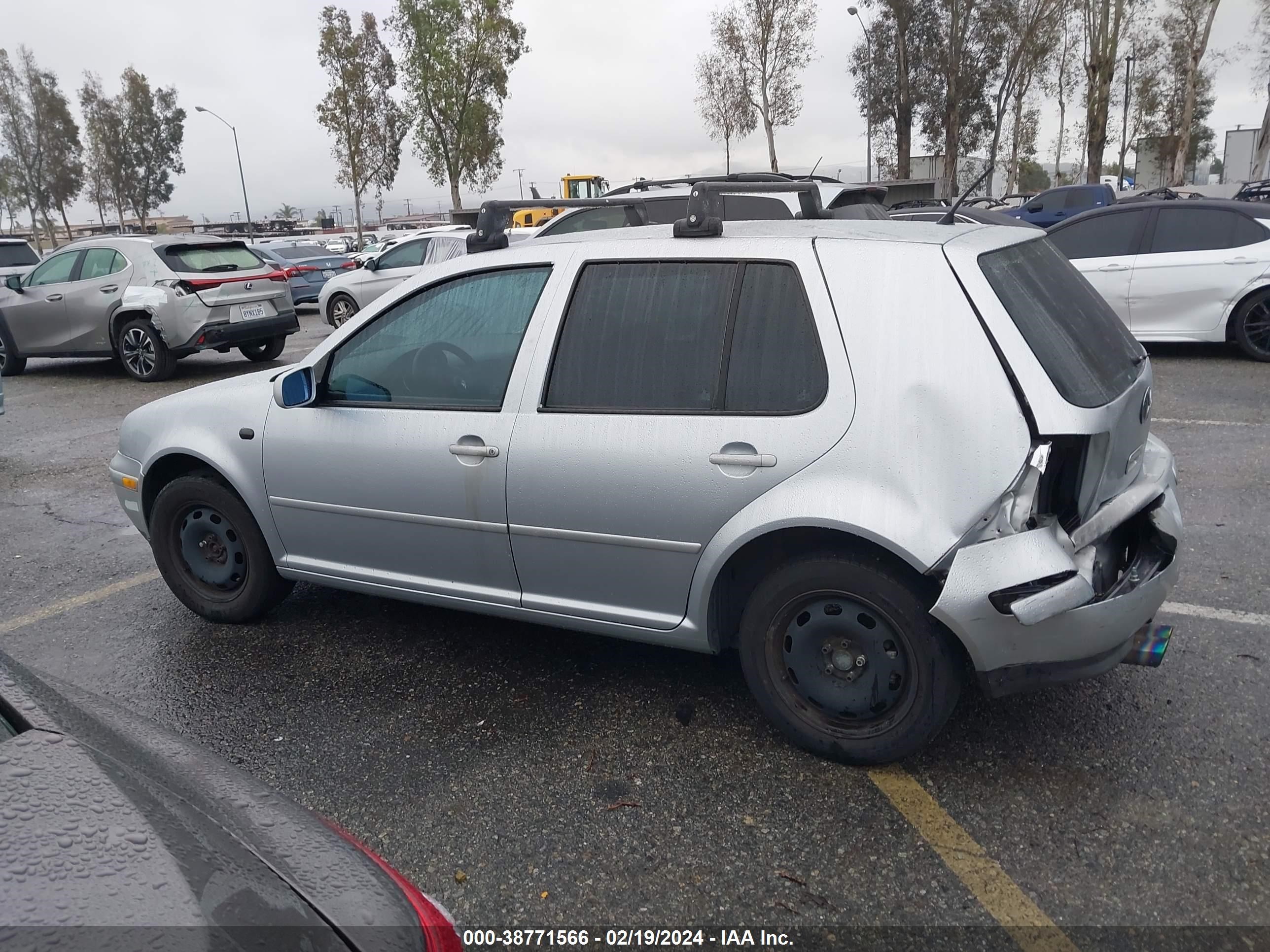 Photo 13 VIN: 9BWFK61J234014158 - VOLKSWAGEN GOLF 