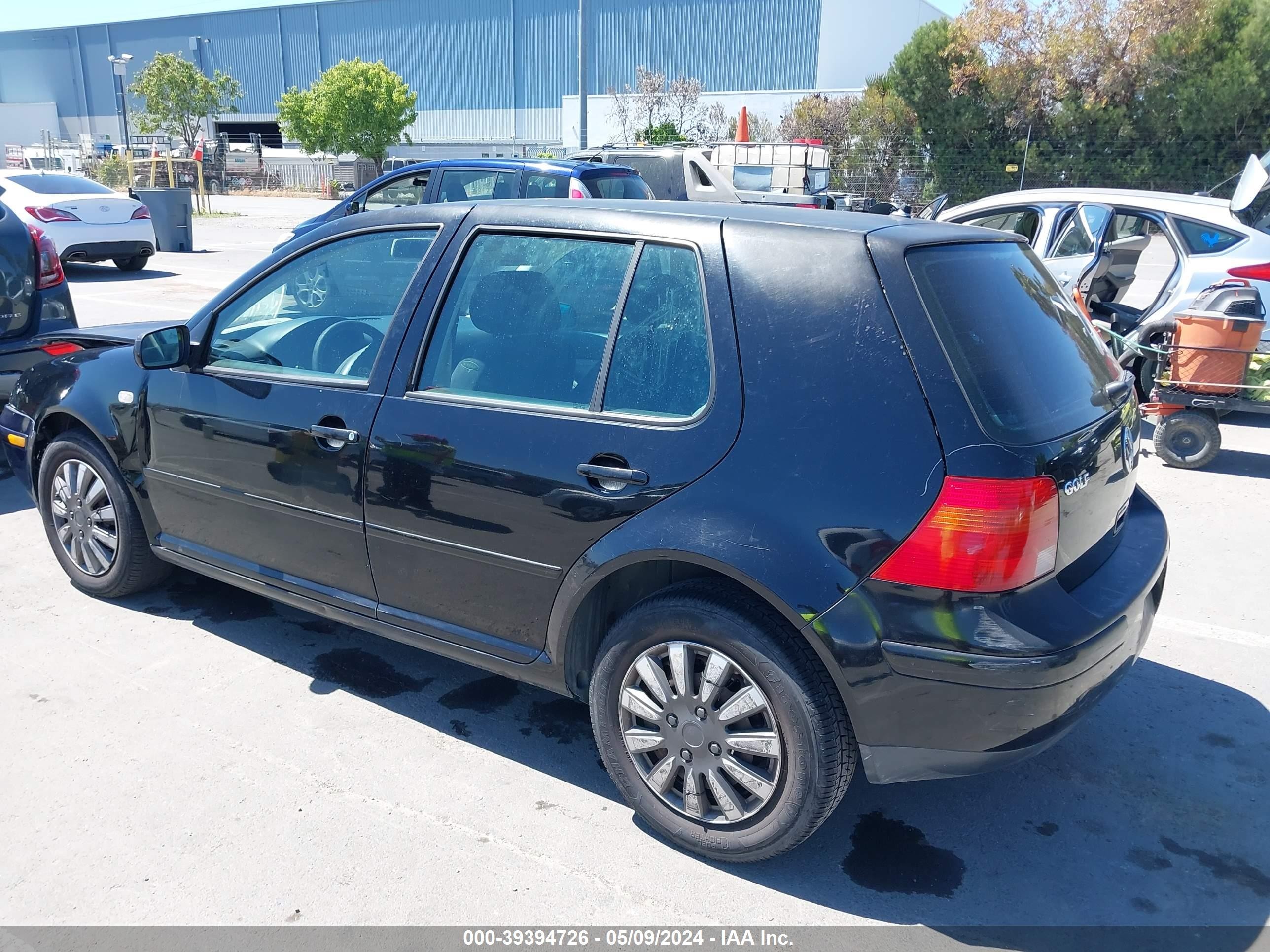 Photo 2 VIN: 9BWFK61J424053915 - VOLKSWAGEN GOLF 