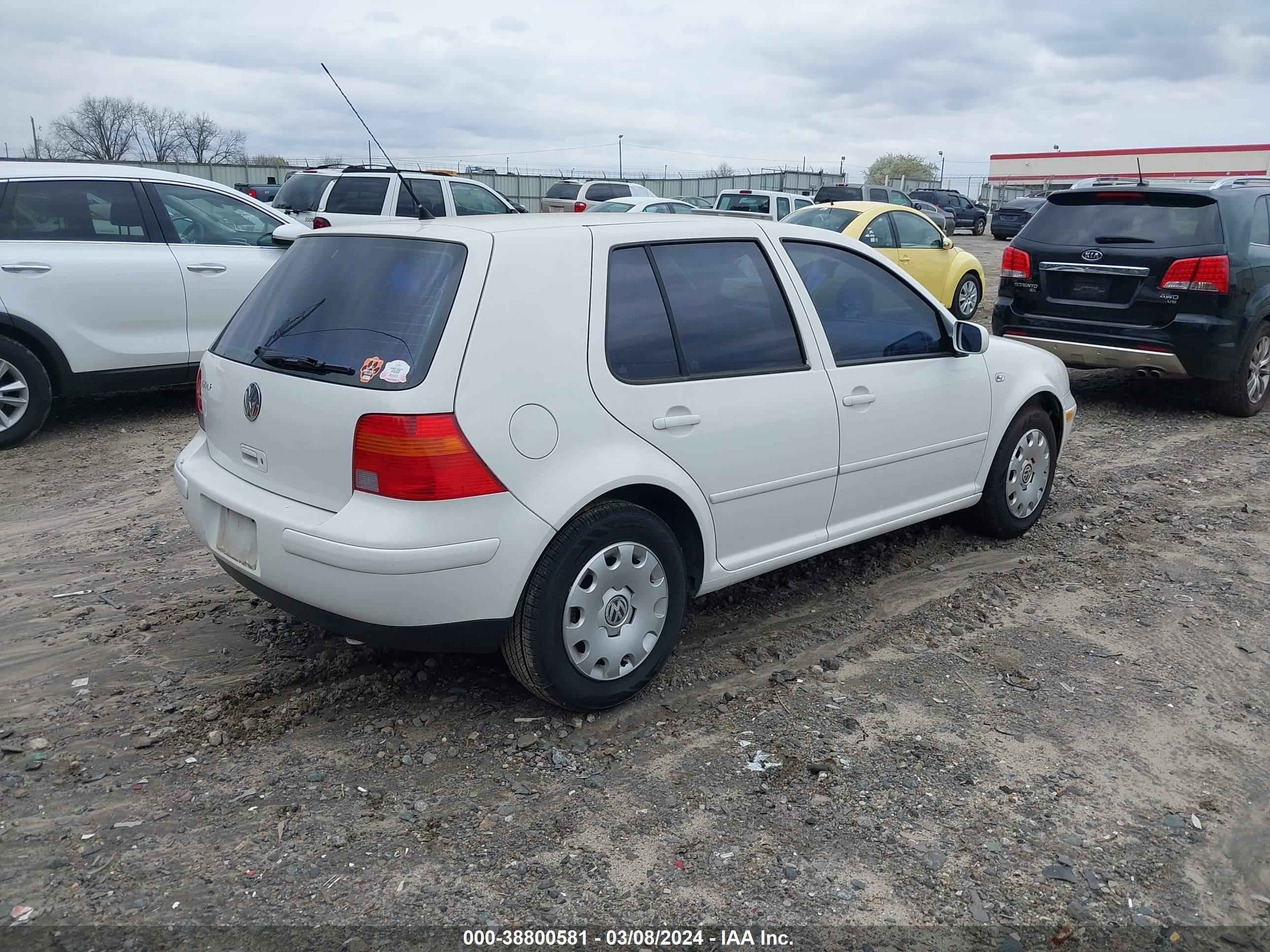 Photo 3 VIN: 9BWFK61JX34048879 - VOLKSWAGEN GOLF 