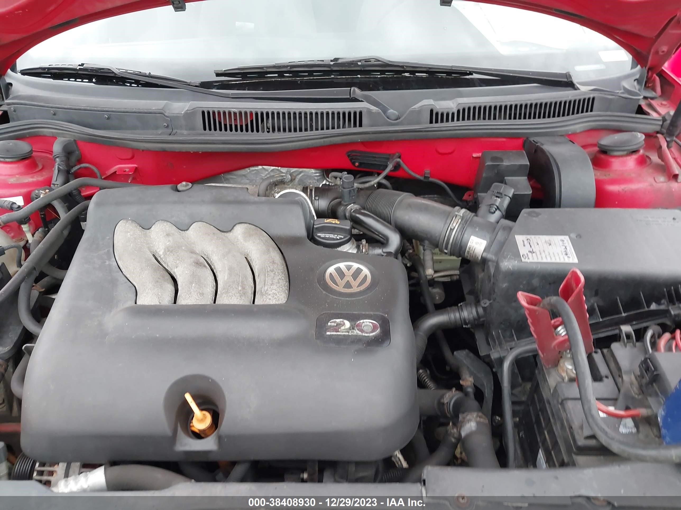 Photo 9 VIN: 9BWFL61J144030592 - VOLKSWAGEN GOLF 