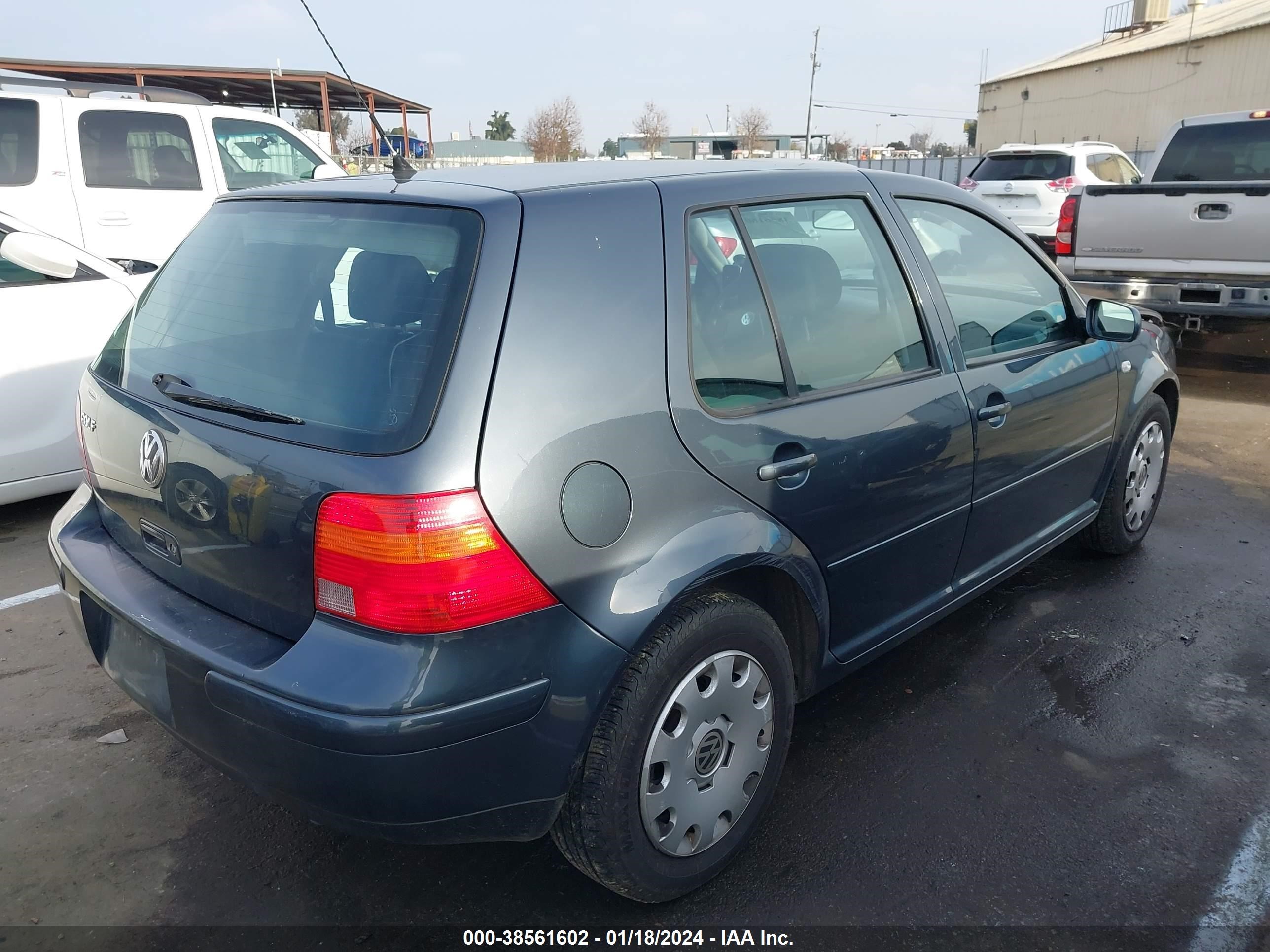 Photo 3 VIN: 9BWFL61J344006844 - VOLKSWAGEN GOLF 