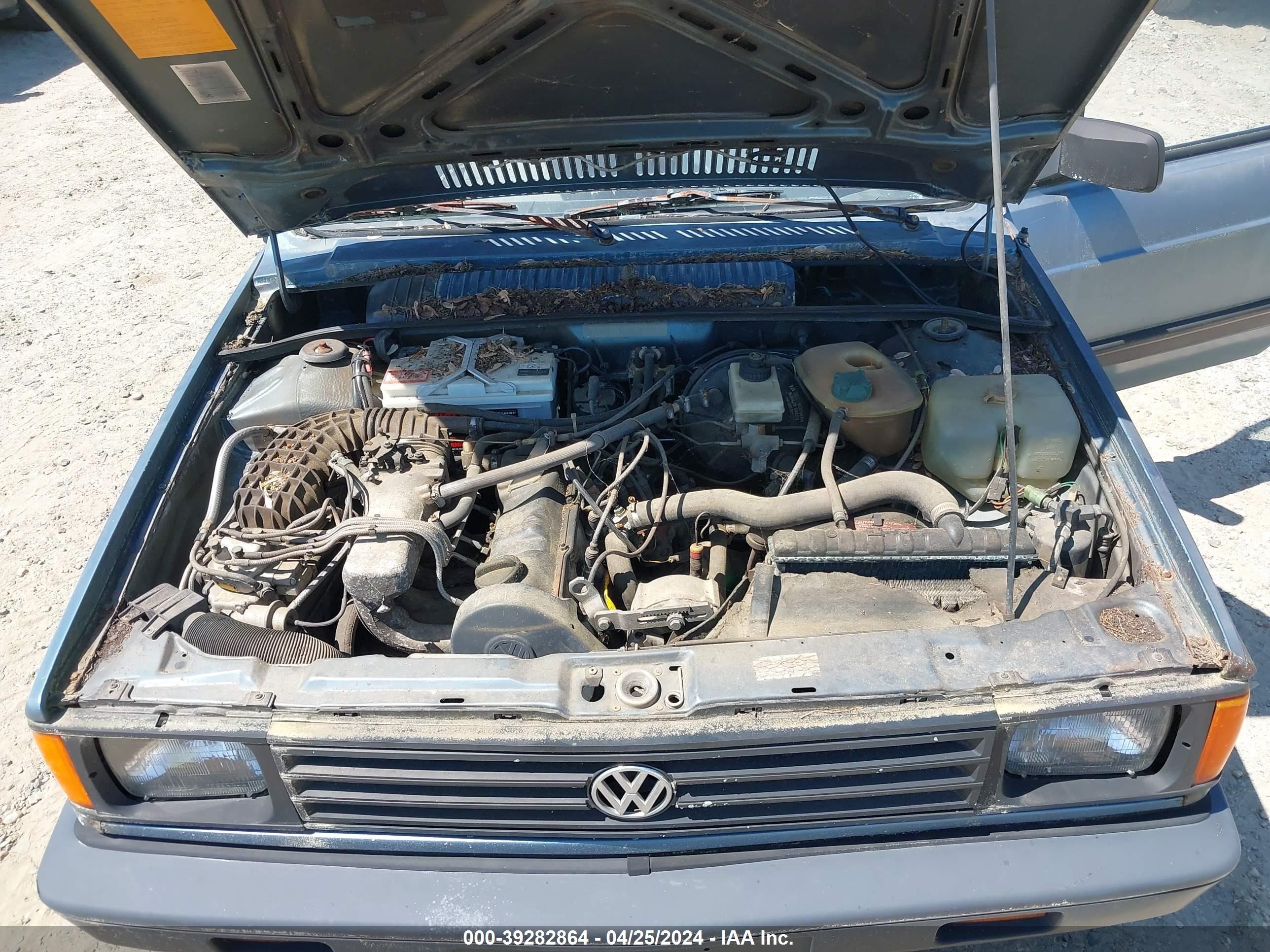 Photo 9 VIN: 9BWGA0301JP018383 - VOLKSWAGEN FOX 