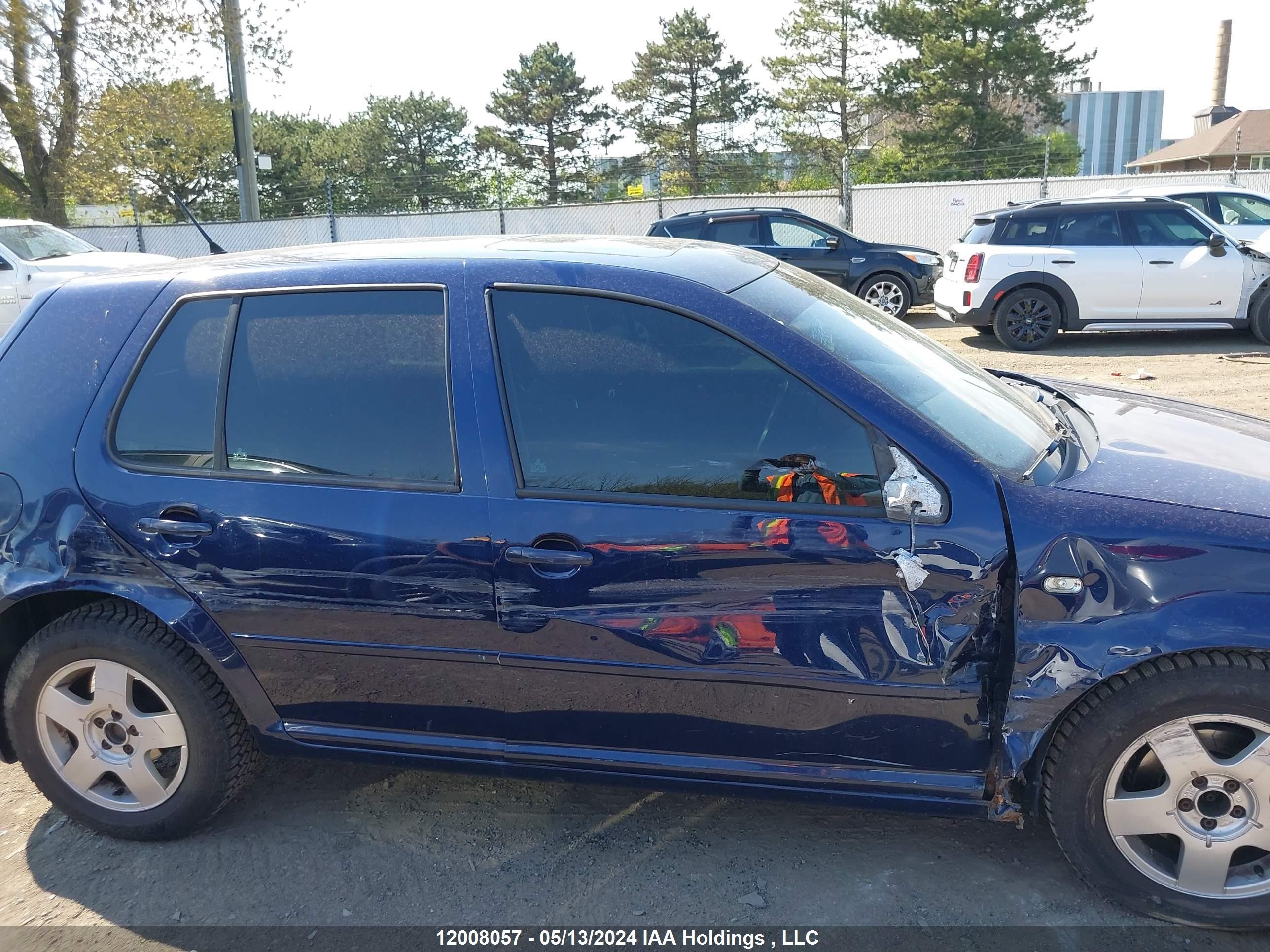 Photo 12 VIN: 9BWGP21J424060801 - VOLKSWAGEN GOLF 