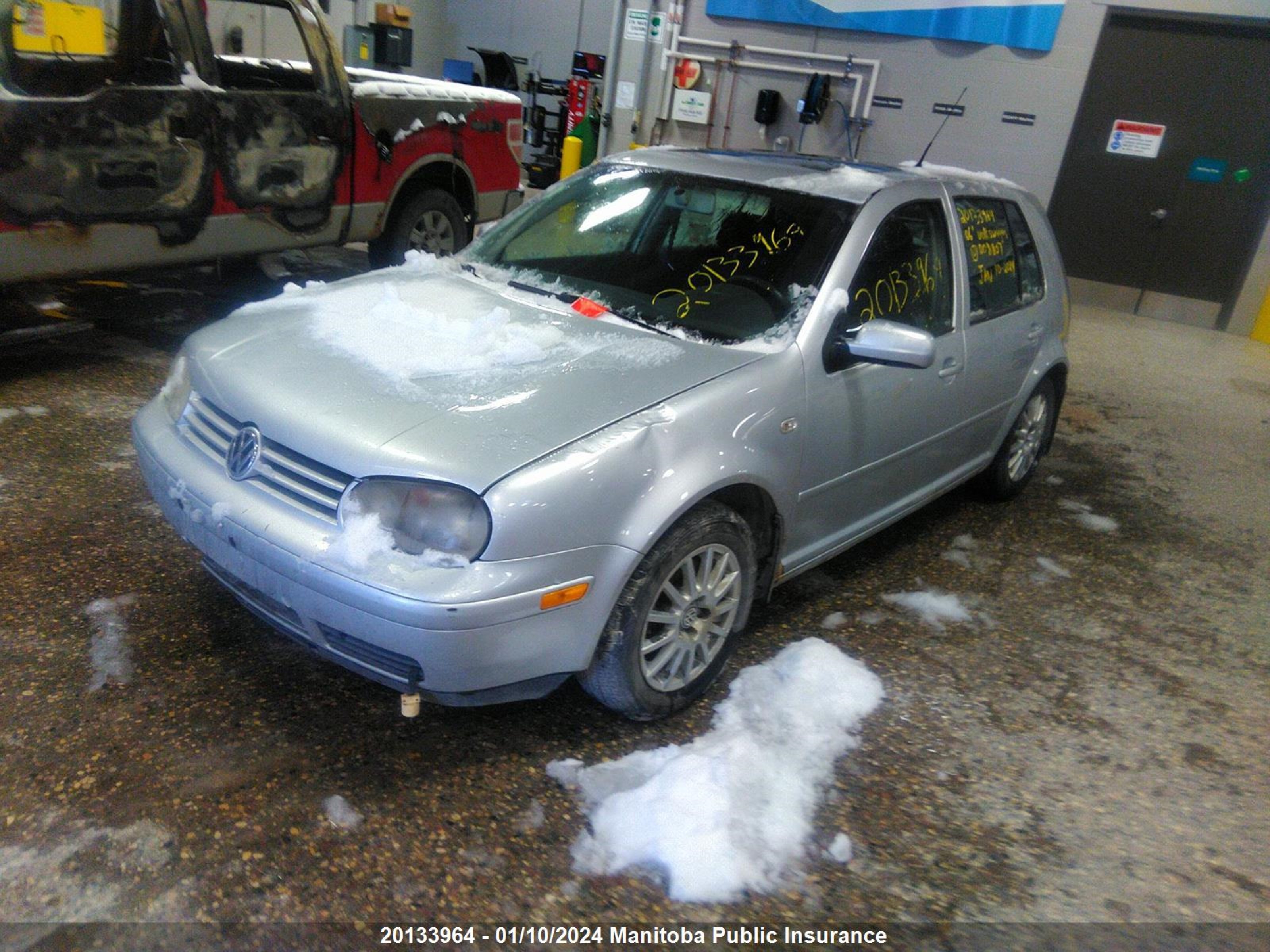 Photo 1 VIN: 9BWGR61JX64008807 - VOLKSWAGEN GOLF 