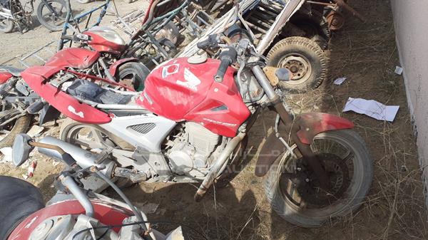 Photo 6 VIN: 9C2MC35005R501119 - HONDA 2005 