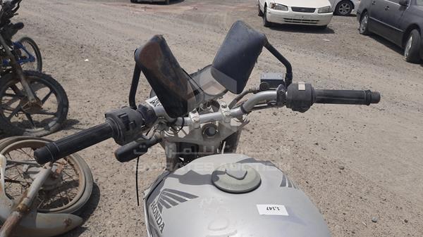 Photo 11 VIN: 9C2MC35007R302970 - HONDA MOTORBIKE 