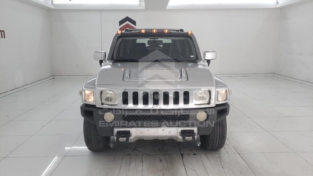 Photo 2 VIN: ADMEN13L394493796 - HUMMER H3 