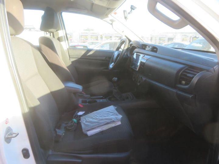 Photo 7 VIN: AHTKB3CD302603003 - TOYOTA HILUX 