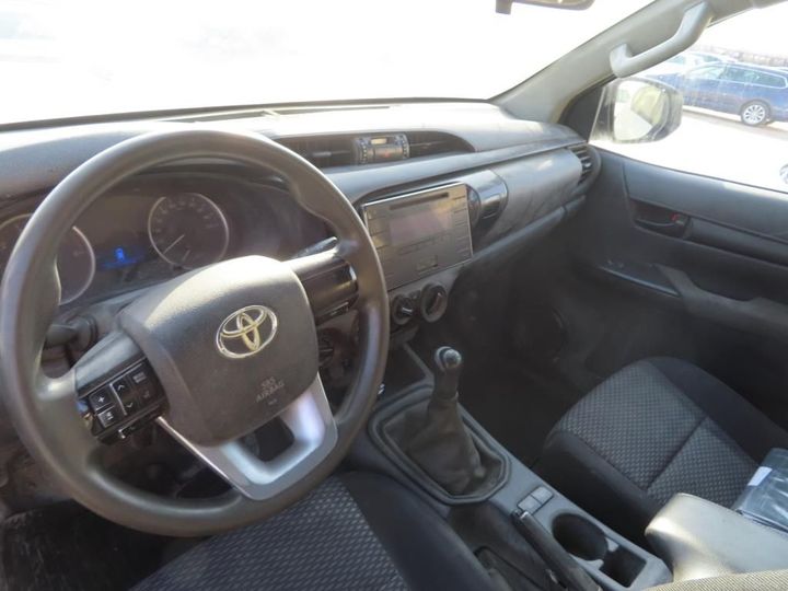 Photo 11 VIN: AHTKB3CD302624241 - TOYOTA HILUX 