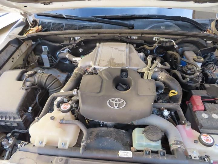 Photo 29 VIN: AHTKB3CD502625889 - TOYOTA HILUX 