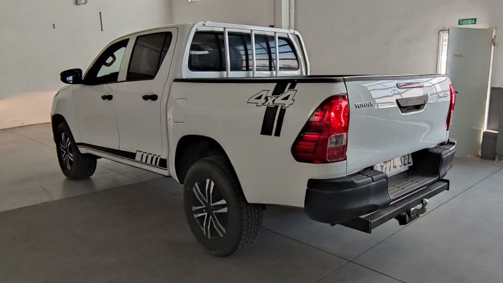 Photo 15 VIN: AHTKB3CD602603528 - TOYOTA HILUX 