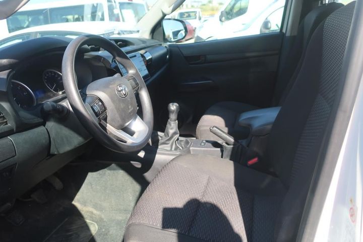 Photo 18 VIN: AHTKB3CD702624727 - TOYOTA HILUX 