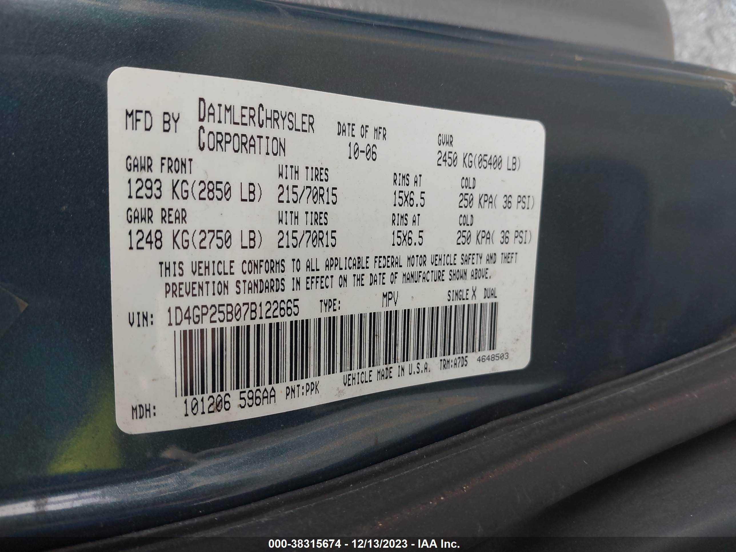 Photo 8 VIN: ID4GP25B07B122665 - DODGE CARAVAN 