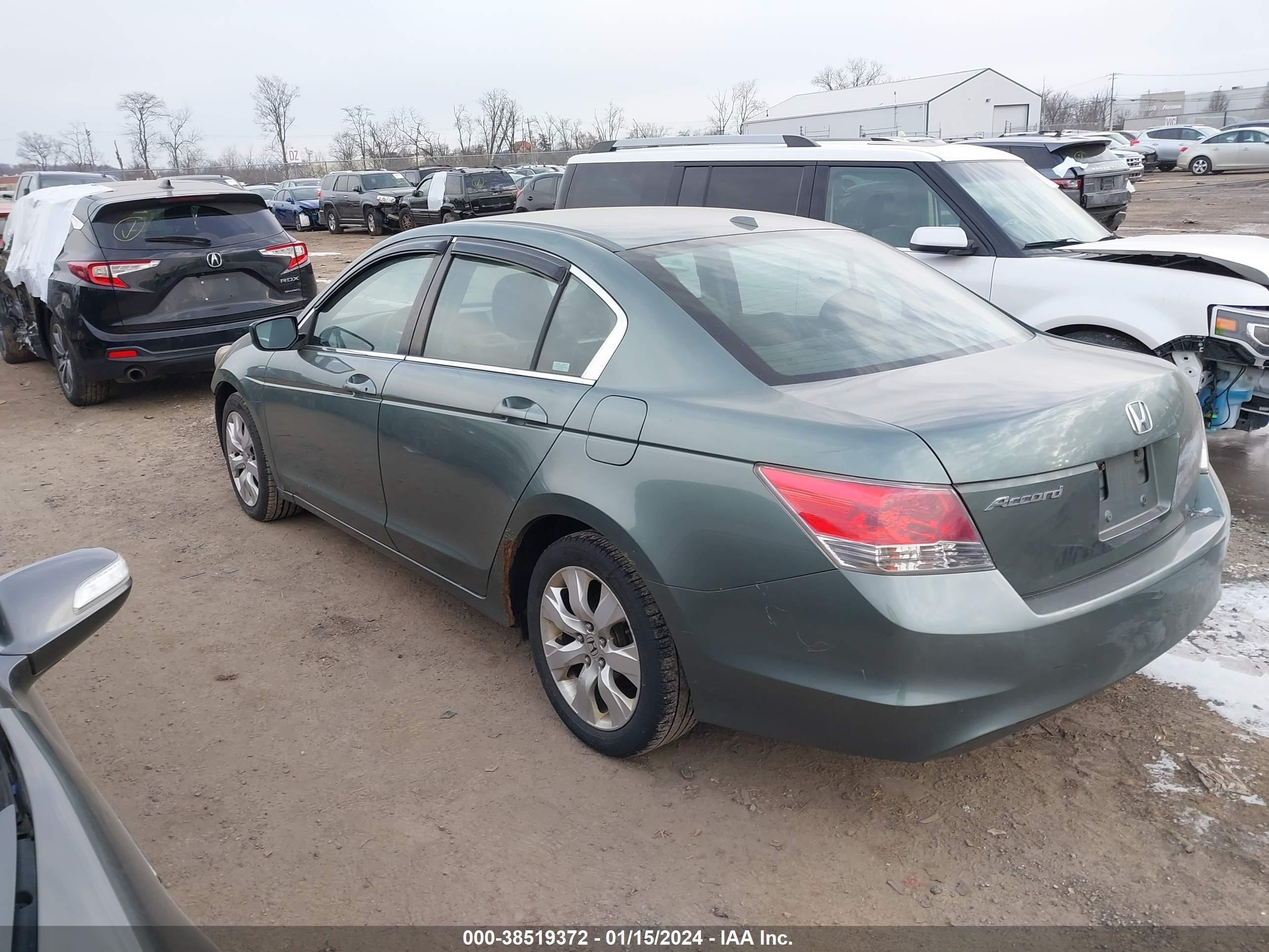 Photo 2 VIN: IHGCP25858A059264 - HONDA ACCORD 