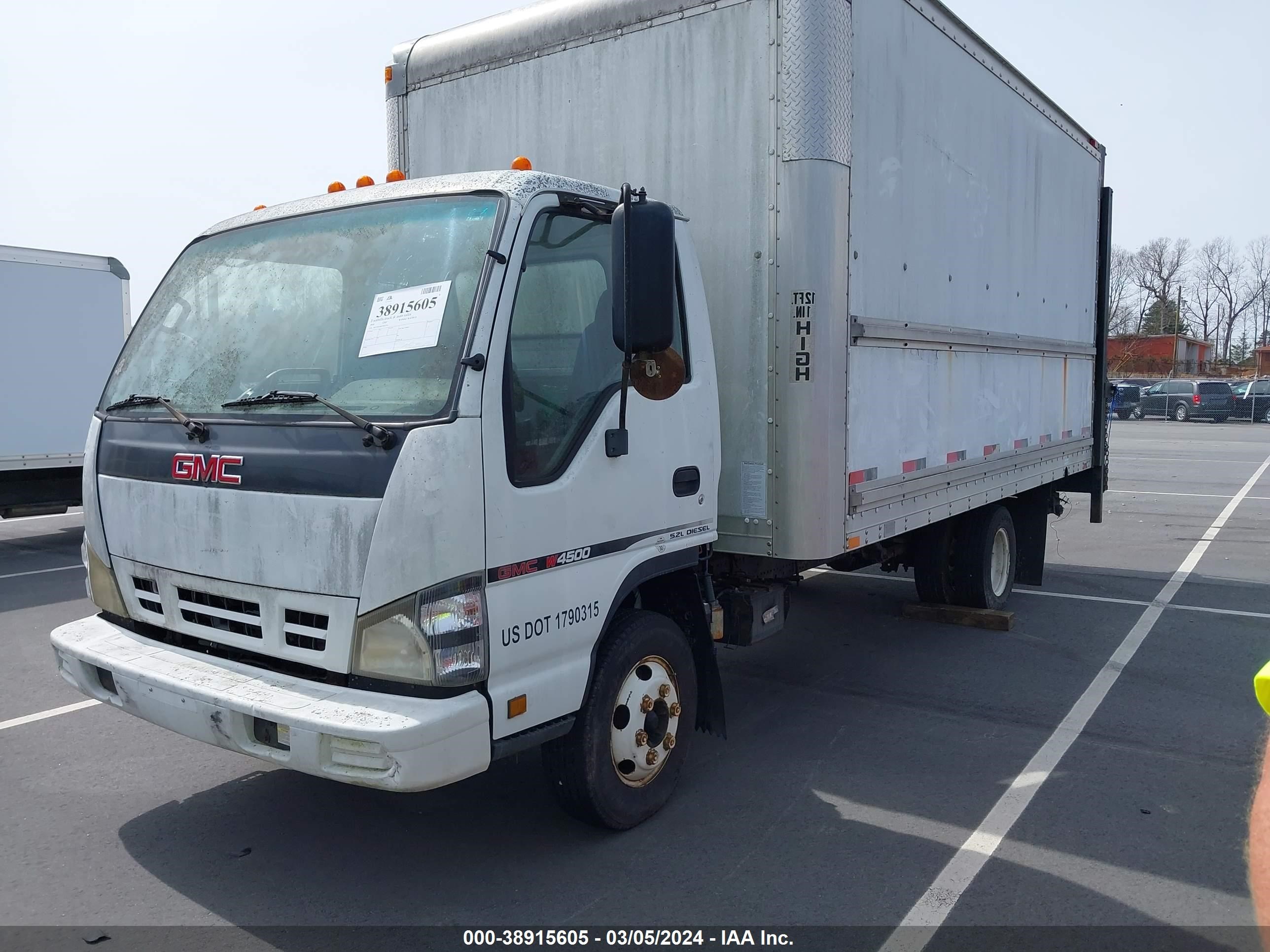 Photo 1 VIN: J8DC4B16667004326 - GMC NULL 