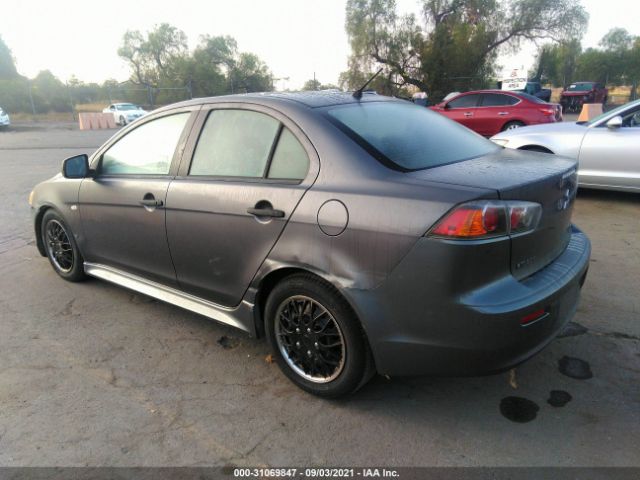 Photo 2 VIN: JA32U1FU1AU030999 - MITSUBISHI LANCER 