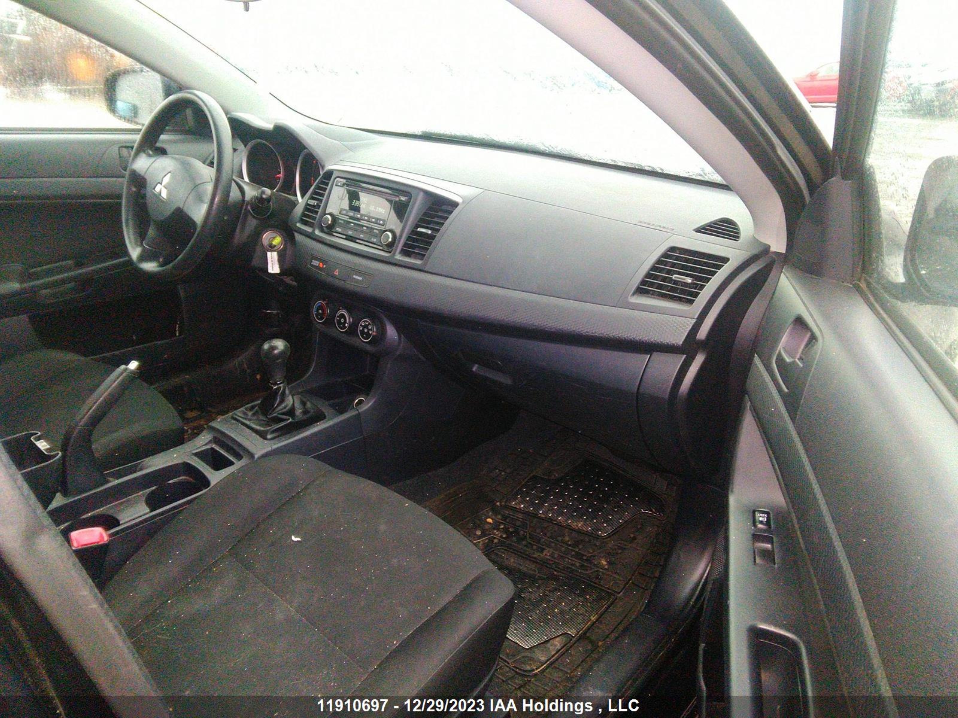 Photo 4 VIN: JA32U1FU6FU602639 - MITSUBISHI LANCER 