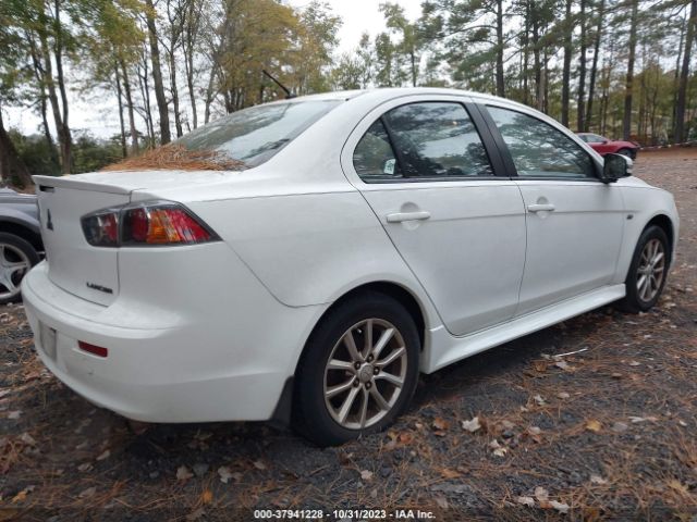 Photo 3 VIN: JA32U2FU0FU004357 - MITSUBISHI LANCER 