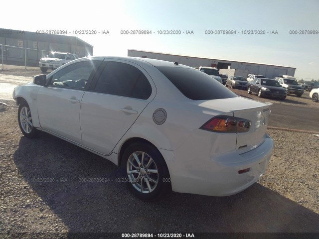 Photo 2 VIN: JA32U2FU0GU008670 - MITSUBISHI LANCER 