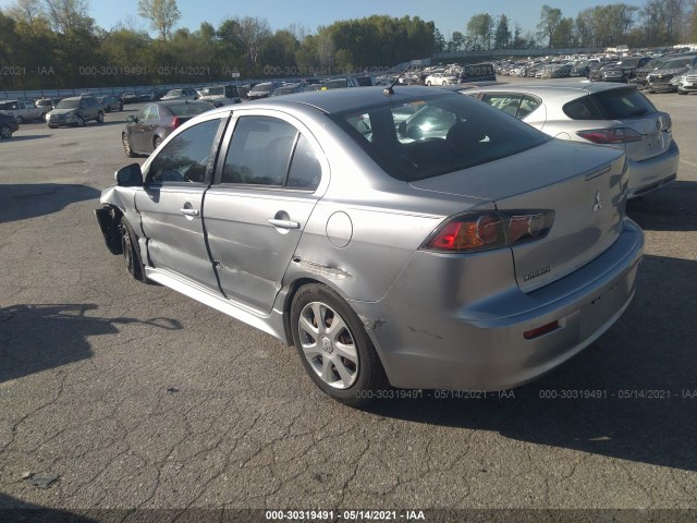 Photo 2 VIN: JA32U2FU1FU024956 - MITSUBISHI LANCER 