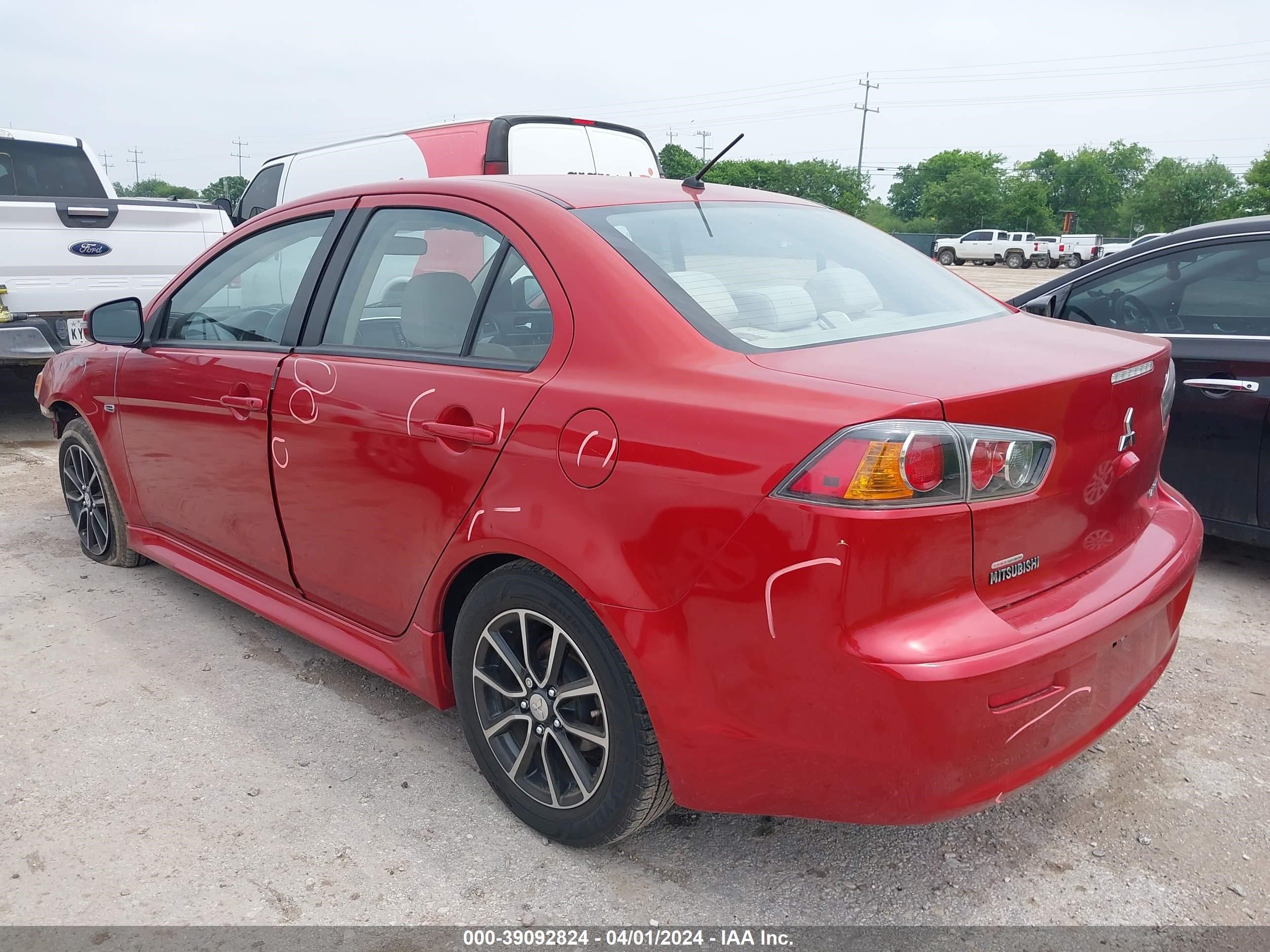 Photo 2 VIN: JA32U2FU1HU015547 - MITSUBISHI LANCER 