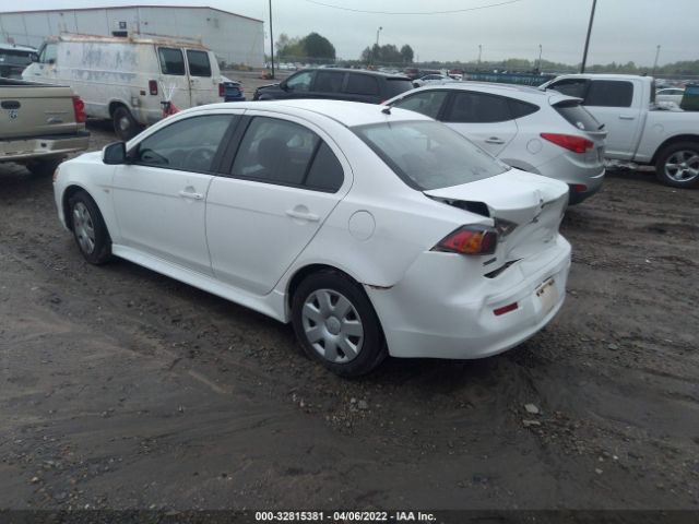 Photo 2 VIN: JA32U2FU2BU017752 - MITSUBISHI LANCER 