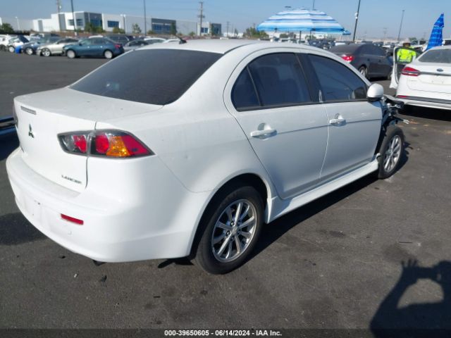 Photo 3 VIN: JA32U2FU2BU022885 - MITSUBISHI LANCER 