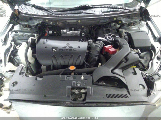 Photo 9 VIN: JA32U2FU2CU009863 - MITSUBISHI LANCER 