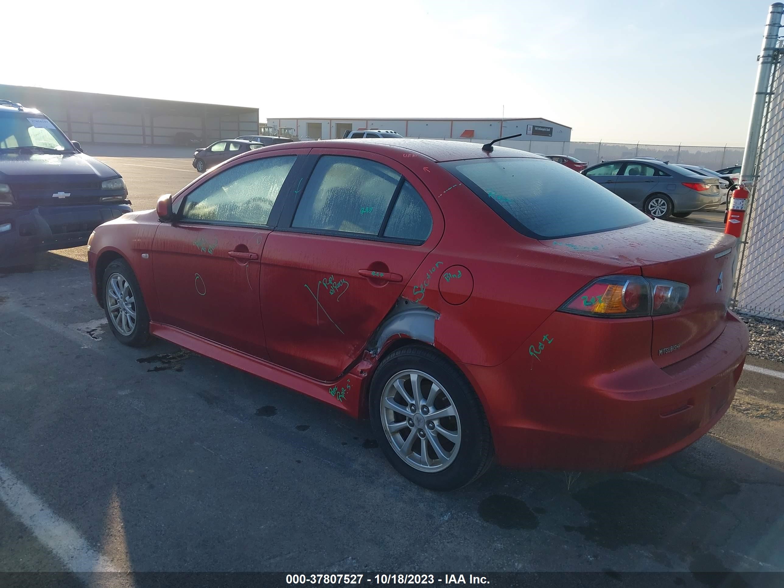 Photo 2 VIN: JA32U2FU2CU032351 - MITSUBISHI LANCER 