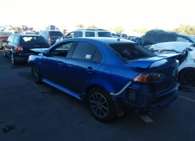 Photo 2 VIN: JA32U2FU2HU006081 - MITSUBISHI LANCER 