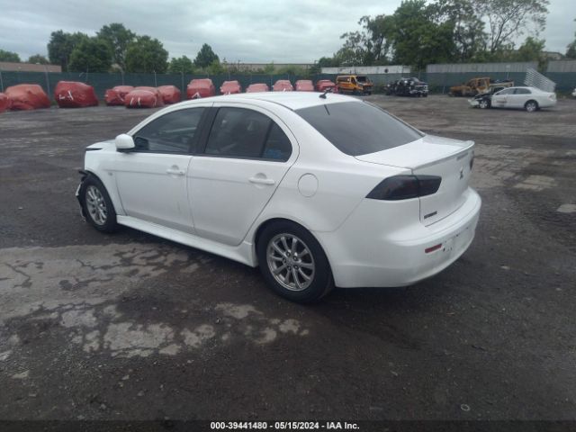 Photo 2 VIN: JA32U2FU3BU043583 - MITSUBISHI LANCER 