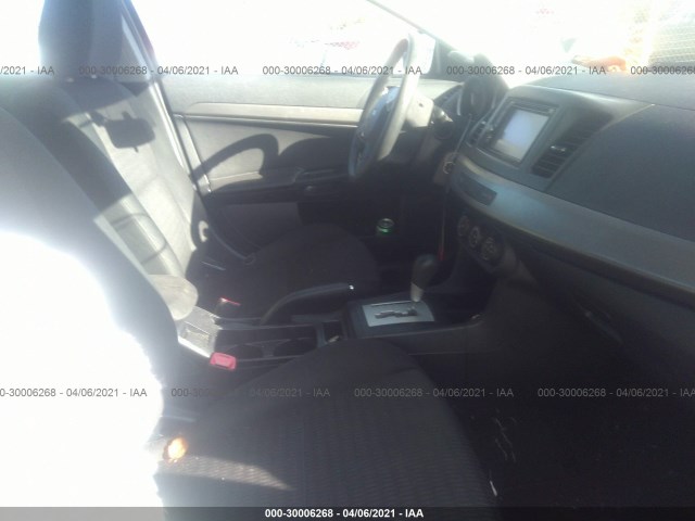 Photo 4 VIN: JA32U2FU3DU005841 - MITSUBISHI LANCER 