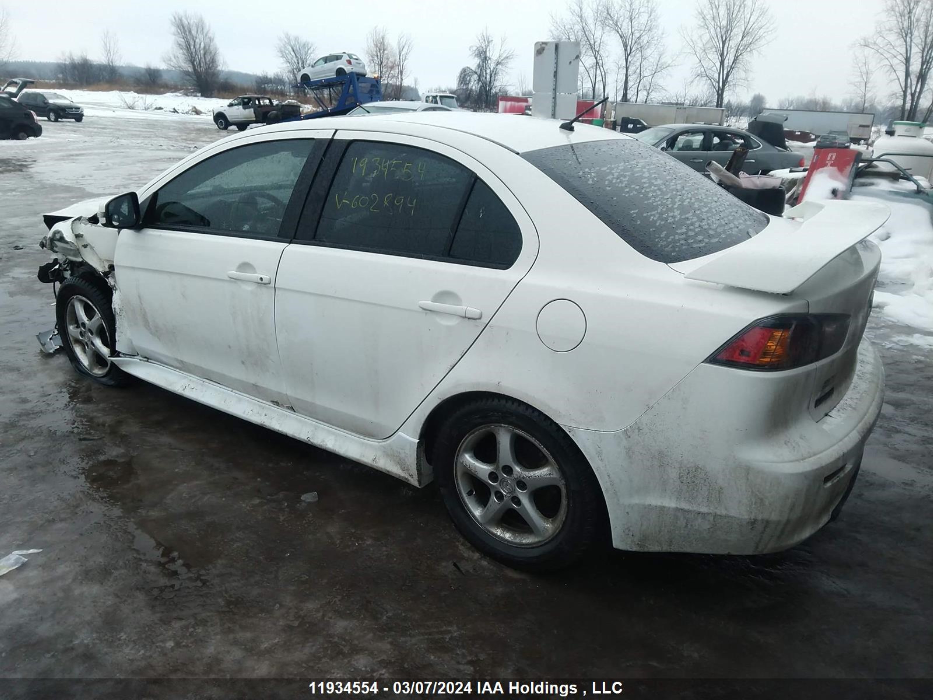 Photo 2 VIN: JA32U2FU3FU602894 - MITSUBISHI LANCER 