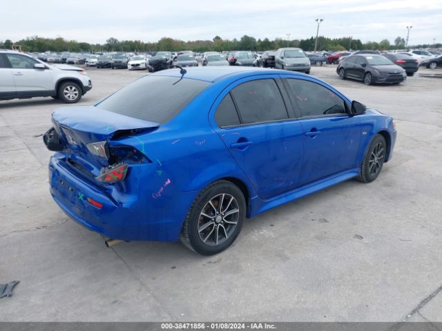 Photo 3 VIN: JA32U2FU3HU003867 - MITSUBISHI LANCER 