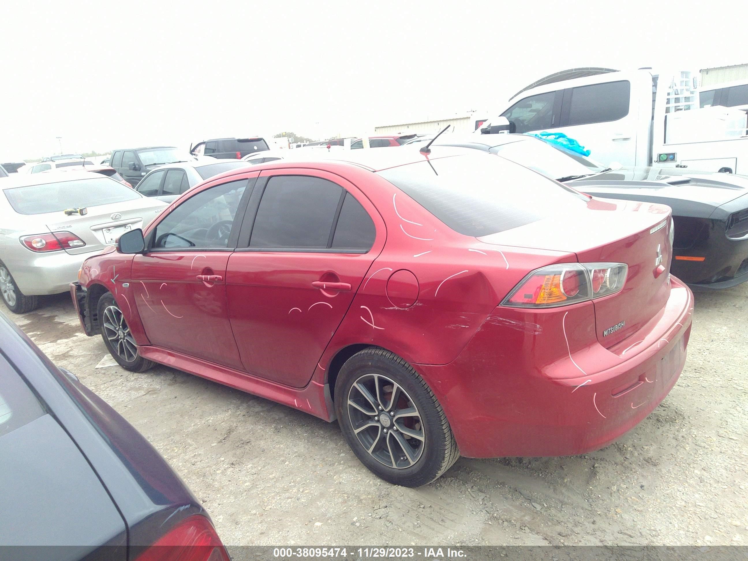 Photo 13 VIN: JA32U2FU3HU008664 - MITSUBISHI LANCER 