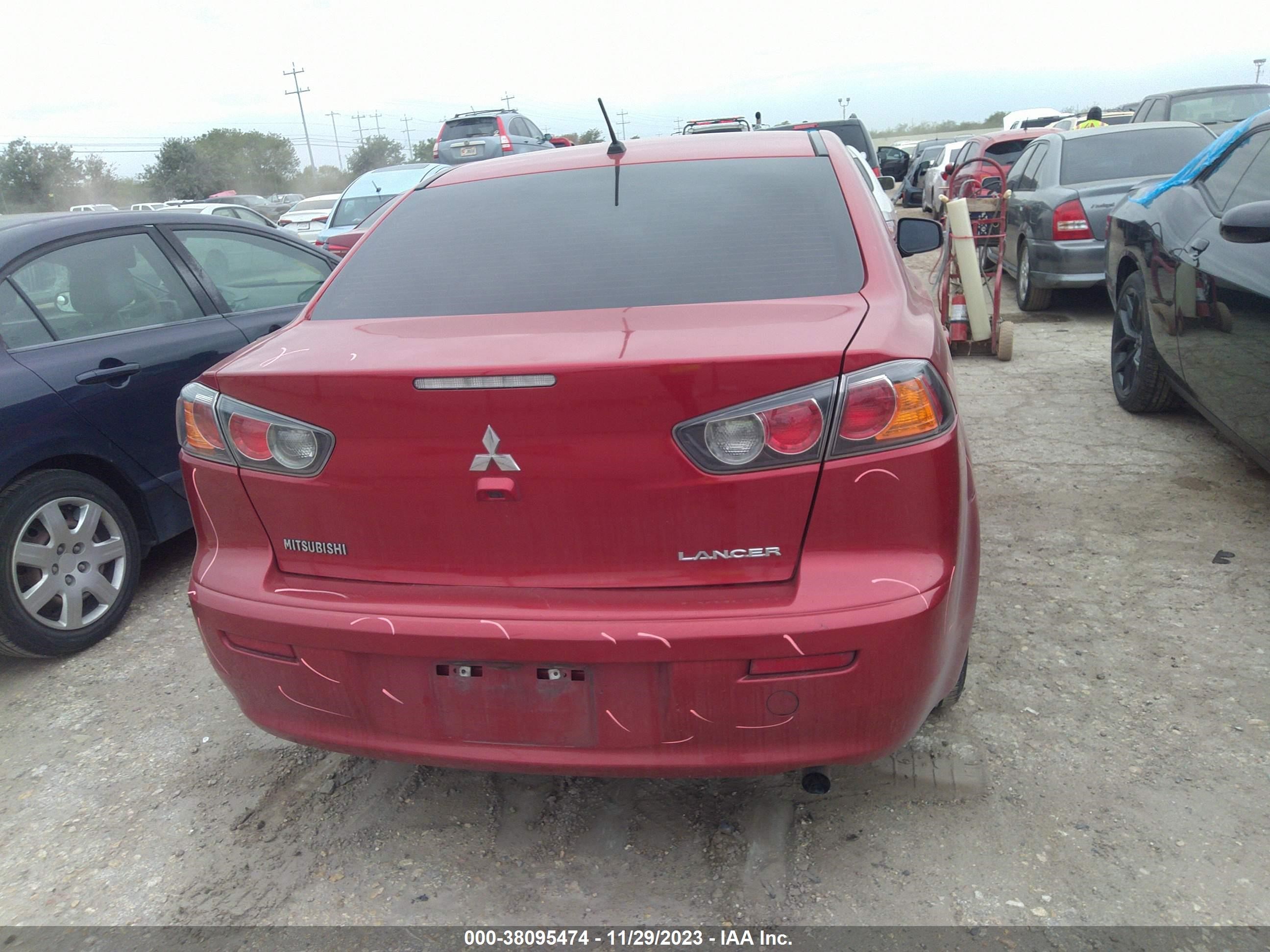 Photo 15 VIN: JA32U2FU3HU008664 - MITSUBISHI LANCER 