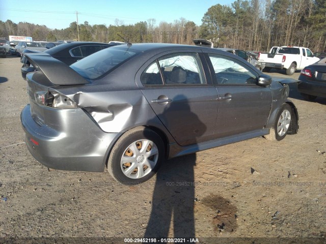 Photo 3 VIN: JA32U2FU4FU018567 - MITSUBISHI LANCER 