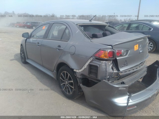 Photo 2 VIN: JA32U2FU4HU001688 - MITSUBISHI LANCER 