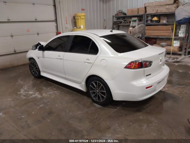 Photo 2 VIN: JA32U2FU4HU008415 - MITSUBISHI LANCER 